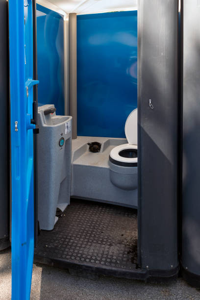 Portable Toilet Options We Offer in Rome City, IN