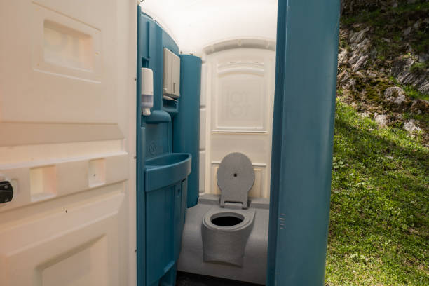 Best Porta potty rental near me  in Rome City, IN